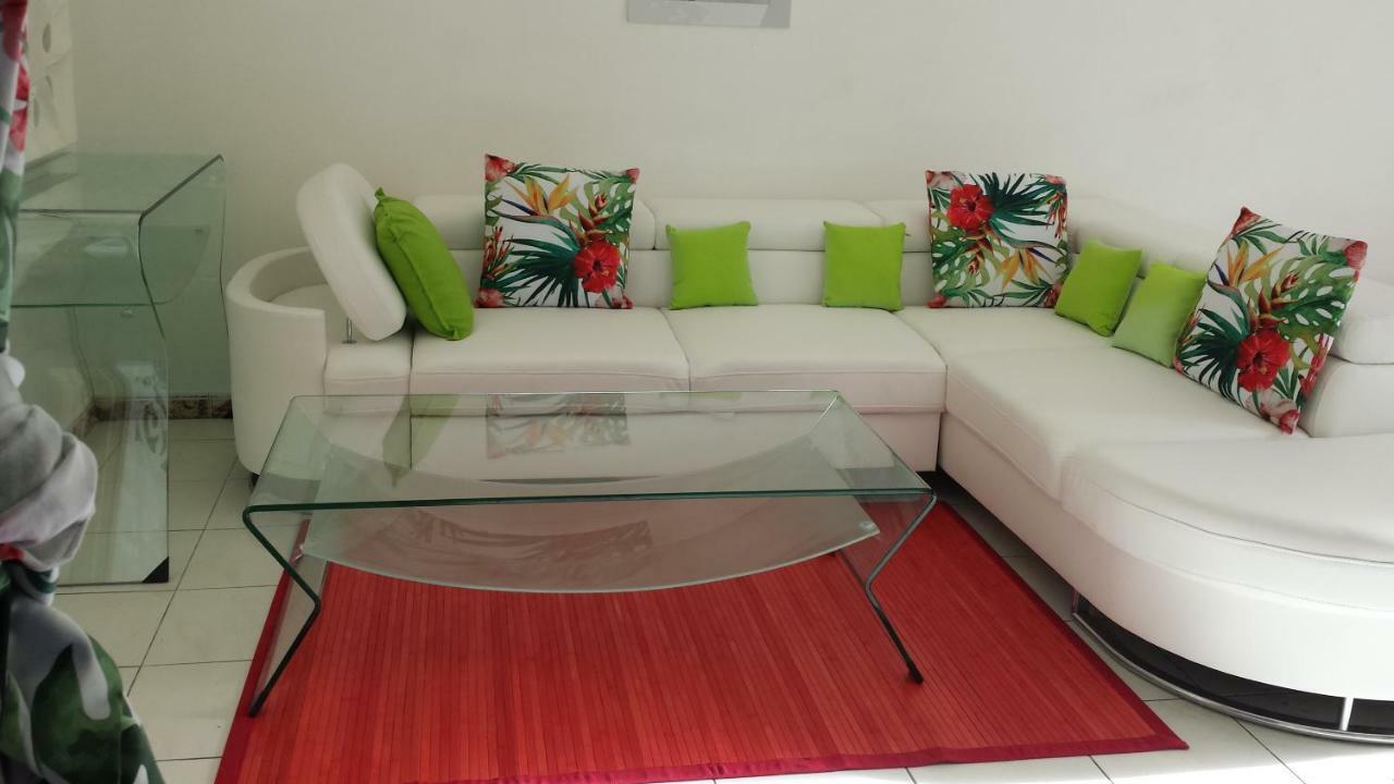 Agreable Studio Vue Mer Au Trois Ilets 莱特鲁瓦西莱 外观 照片